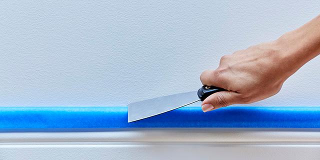 ScotchBlue Pre Plastic Painters Tape, 24 in x 30yd, Tape & Masking Film Combined in One Product, Static Cling to Stay in One Place, No Residue Masking Tape, Film Unfolds to 24" Wide (PT2093EL-24)