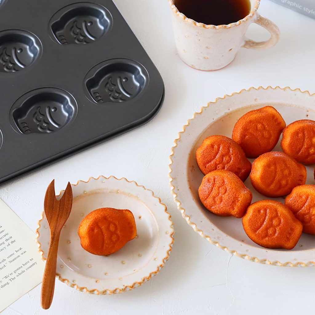 9-cup-nonstick-fish-shape-muffin-cupcake-4.jpg