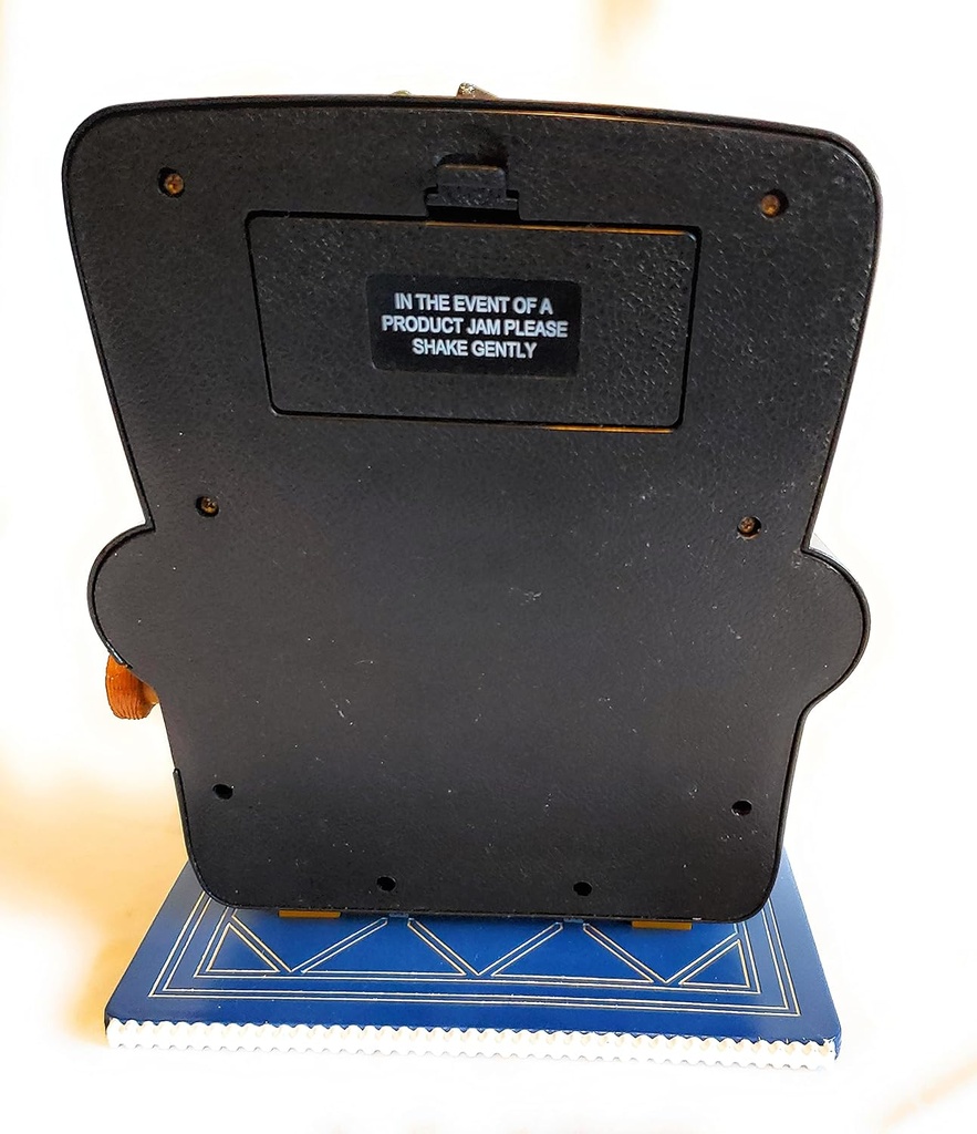 mms-la-z-boy-dispenser-4.jpg