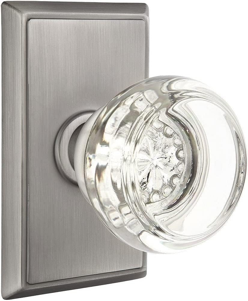 providence-door-set-with-georgetown-crys-3.jpg