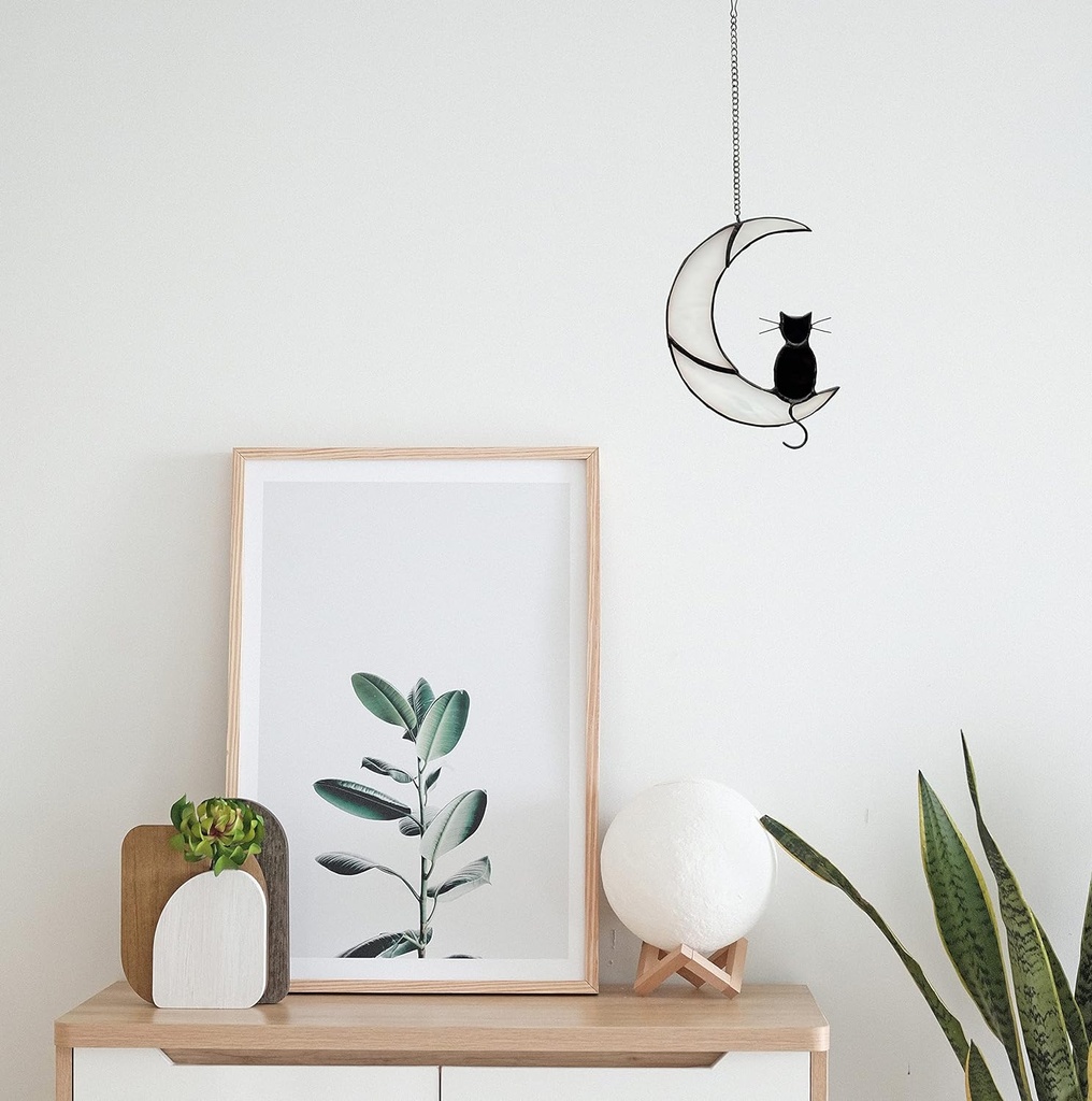 black-cat-decor-on-white-moon-stained-gl-6.jpg