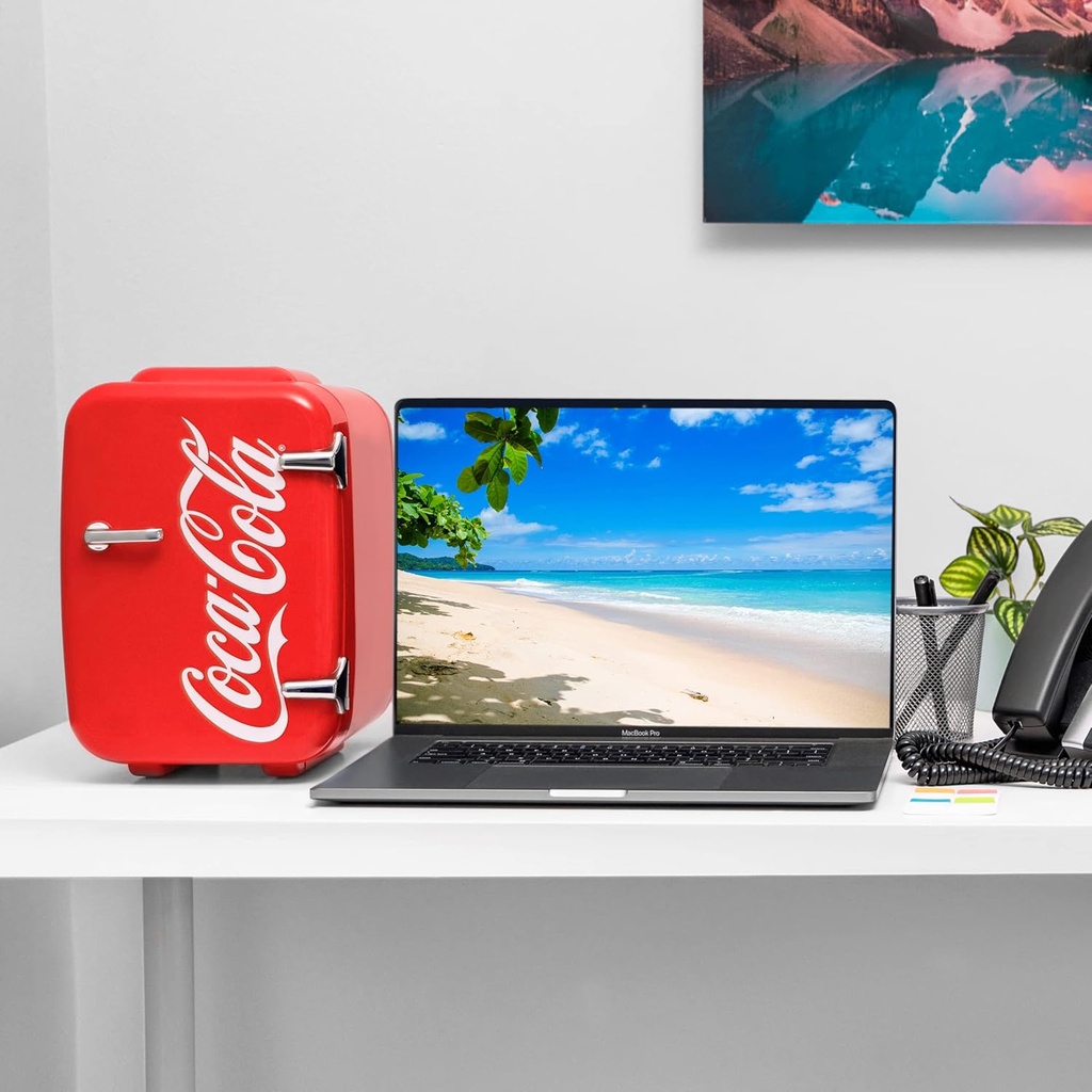 cooluli-retro-coca-cola-mini-fridge-for--4.jpg