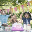 cake-carrier-with-lid-and-handle-cake-st-2.jpg