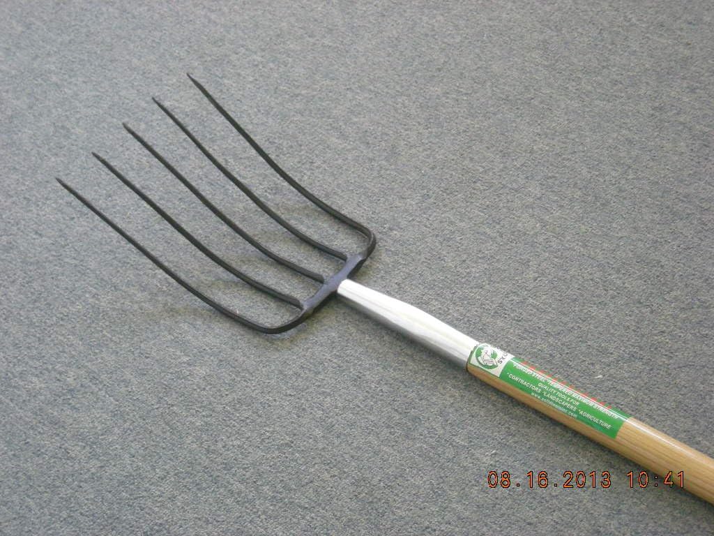 5-tines-manure-pitch-fork-4.jpg