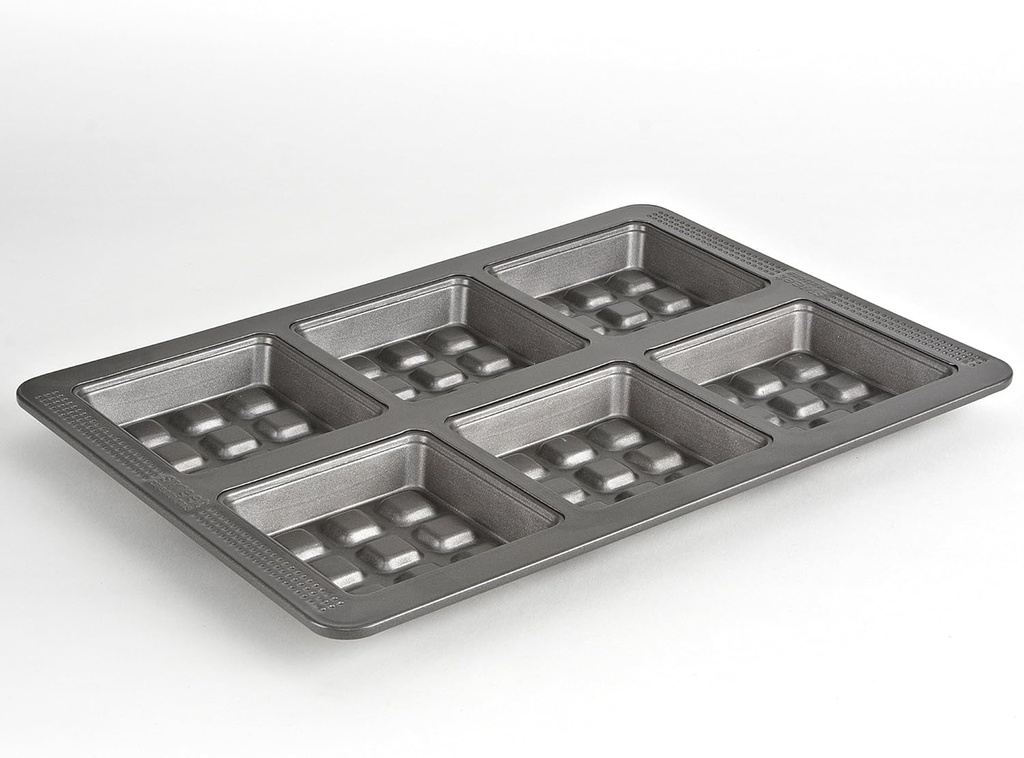 sweet-creations-waffle-cake-pan-silver-2.jpg